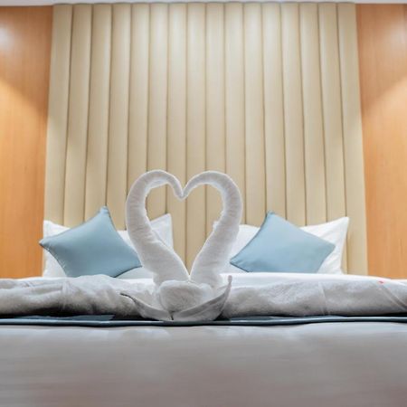 Hotel Tulips Grand Hyderabad Luaran gambar